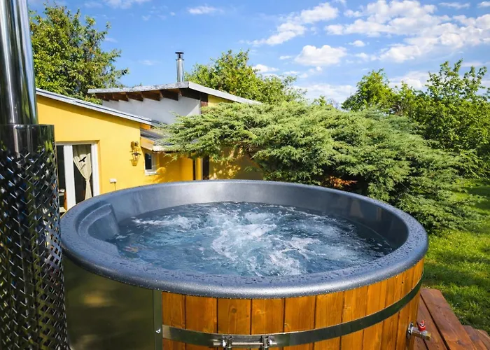 Vakantiehuis Ranch 66 - Wellness Arizona Ve Stylu Divokeho Zapadu S Koupacim Sudem A Saunou *